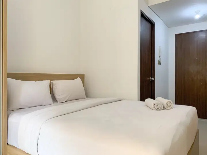 Депок: Minimalist Studio At Transpark Cibubur Apartment