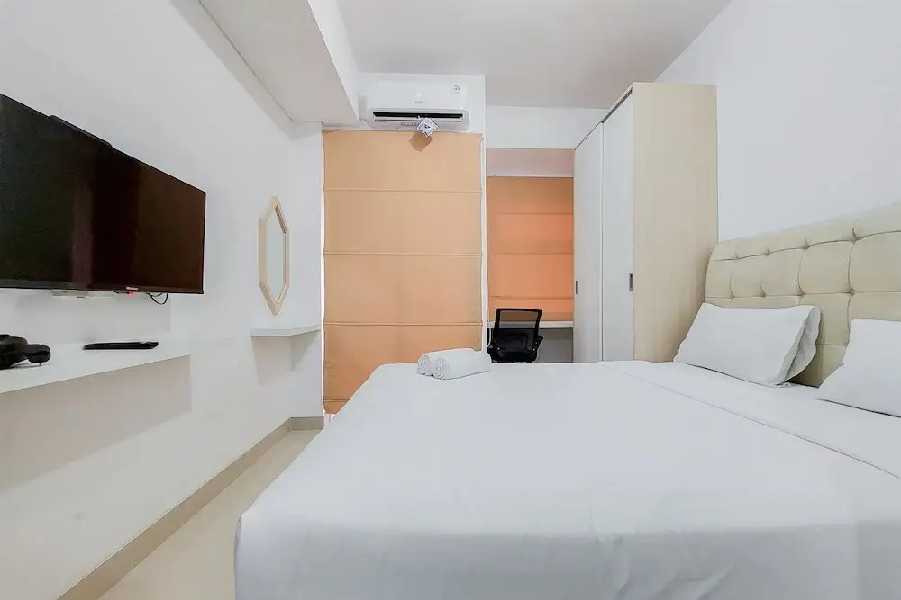 Legok: Studio With Cozy Design At Serpong Garden Apartment