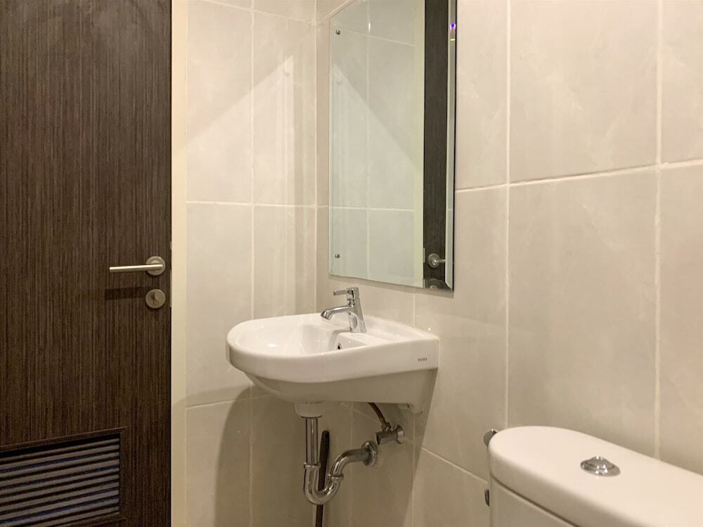 Legok: Homey And Simply 2Br At Serpong Garden Apartment