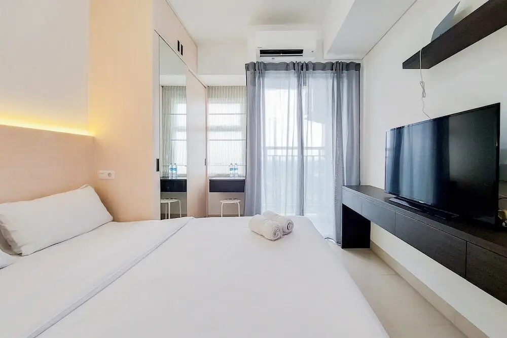 Legok: Well Furnished And Simply Studio At Serpong Garden Apartment