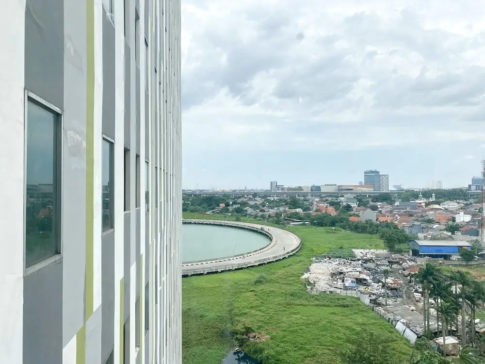 Бекаси: Minimalist Studio At 12Th Floor Grand Kamala Lagoon Apartment