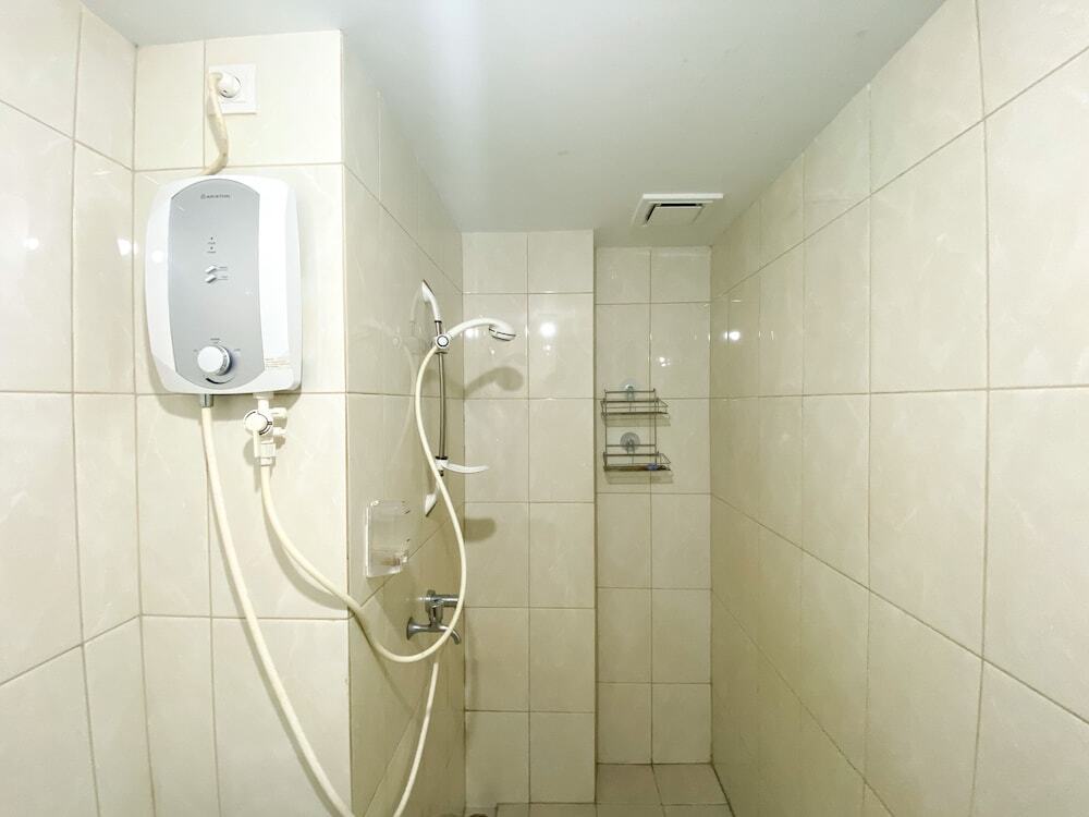 Бекаси: Well Designed And Homey 2Br At Springlake Summarecon Bekasi Apartment
