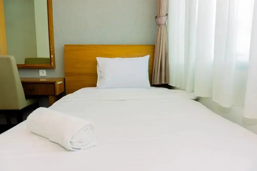 Джакарта: Spacious 3BR Apartment At 8th Floor Veranda Residence Puri