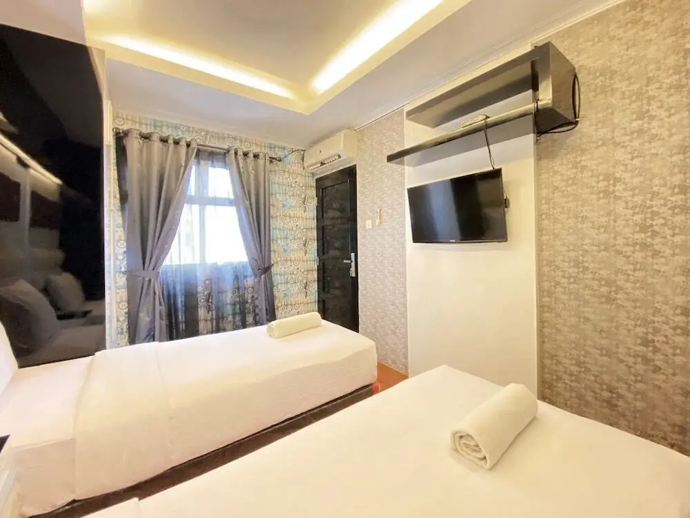 Бандунг: Spacious 2Br At Suites @Metro Apartment