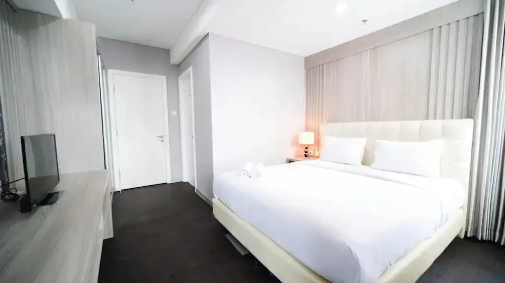 Сурабая: Best Location And Homey 1Br Apartment At Trillium Residence