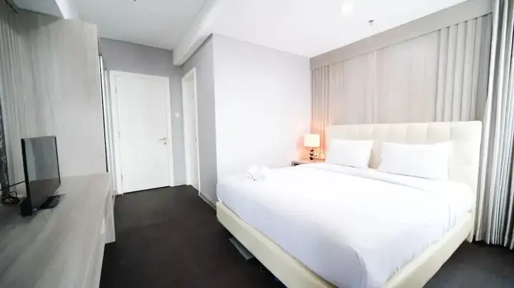 Сурабая: Best Location And Homey 1Br Apartment At Trillium Residence