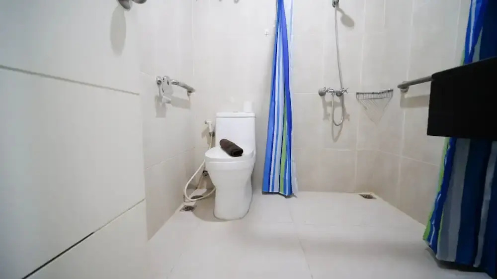 Сурабая: Best Location And Homey 1Br Apartment At Trillium Residence