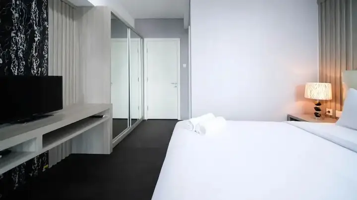 Сурабая: Best Location And Homey 1Br Apartment At Trillium Residence