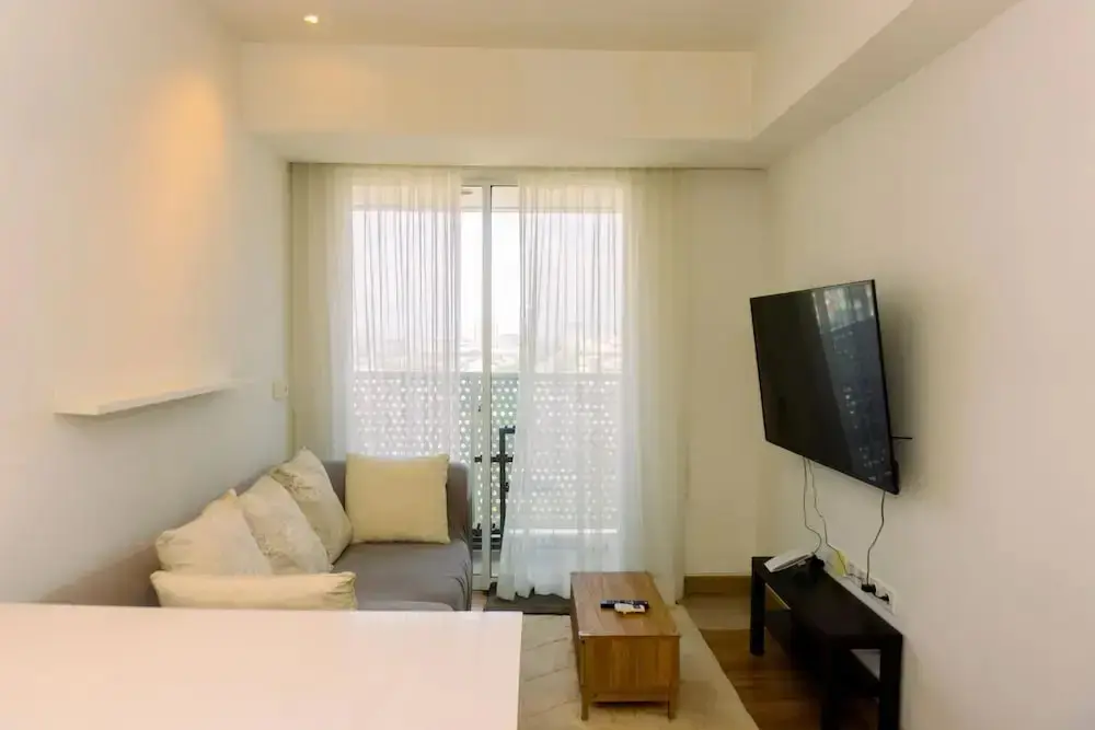 Джакарта: Full Furnished With Modern Design 1Br At West Vista Apartment