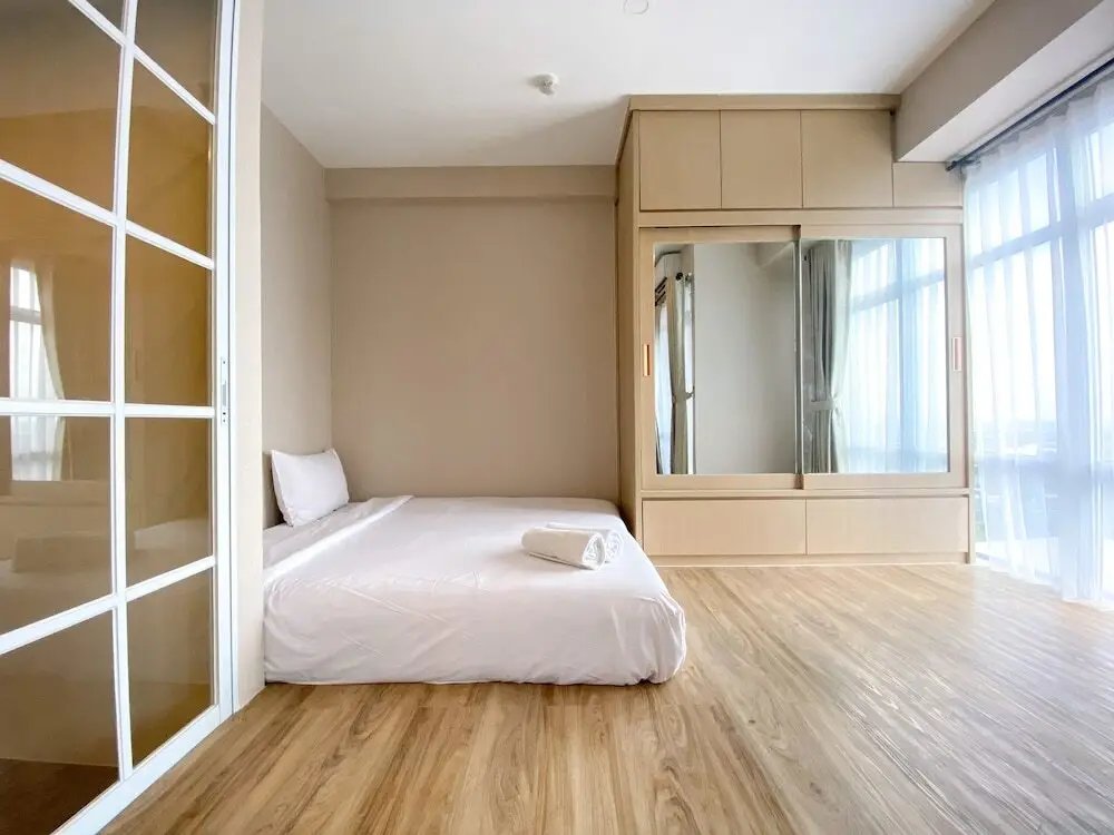 Чикаранг: Cozy And Simple Big Studio Vasanta Innopark Apartment