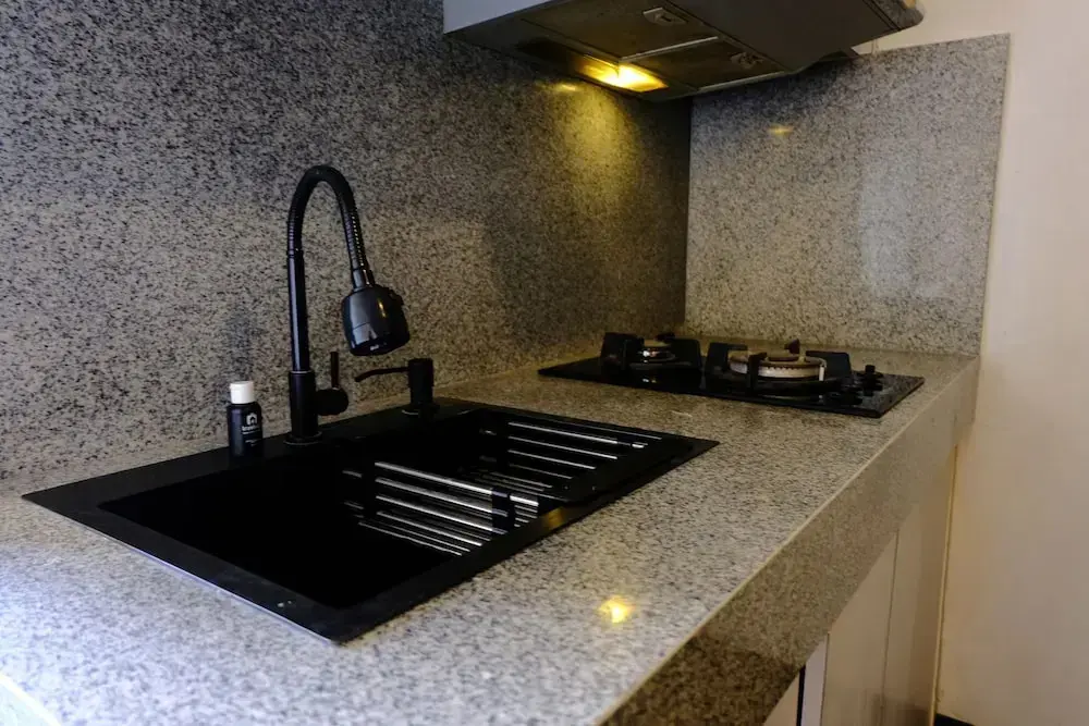 Бандунг: Homey 1Br Apartment At Gateway Ahmad Yani Cicadas