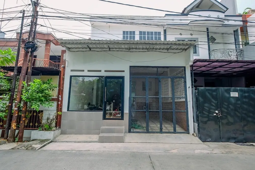 Джакарта: Cozy Studio For 1 Pax At Banyo Raya A25 Guesthouse