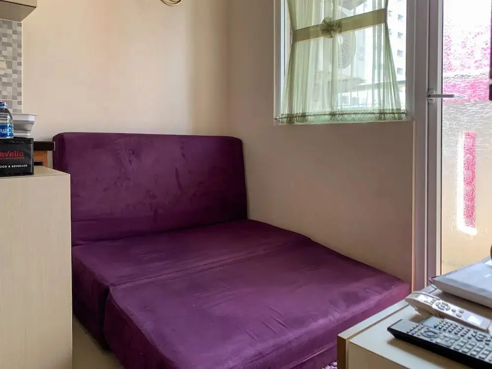 Джакарта: Modern Look And Comfortable 2Br Green Pramuka City Apartment