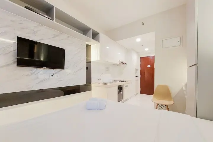 Legok: Studio Full Furnished With Comfort Design At Sky House Bsd Apartment