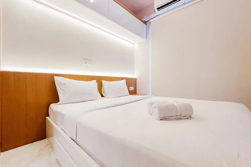 Legok: Wonderful And Comfortable Studio Sky House Bsd Apartment