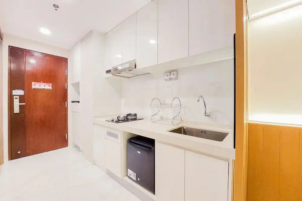 Legok: Wonderful And Comfortable Studio Sky House Bsd Apartment