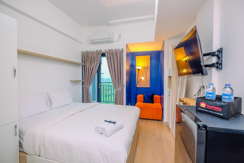 Бекаси: Warm And Comfort Studio Room At Sayana Bekasi Apartment