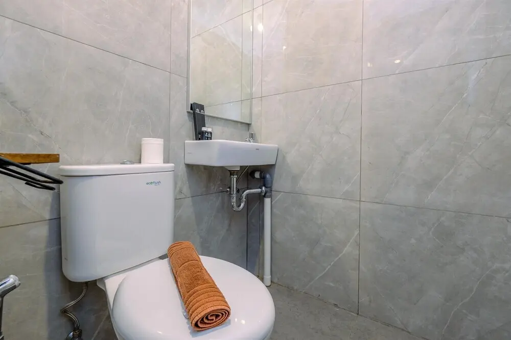 Бекаси: Warm And Comfort Studio Room At Sayana Bekasi Apartment
