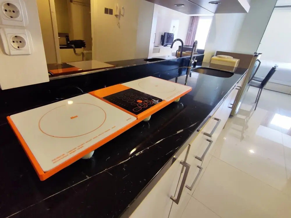 Семаранг: Comfort And Simply Studio At Marquis De Lafayette Apartment
