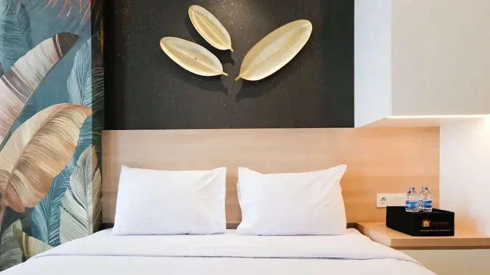 Homey And Tidy Studio At Supermall Mansion Apartment — фото 1