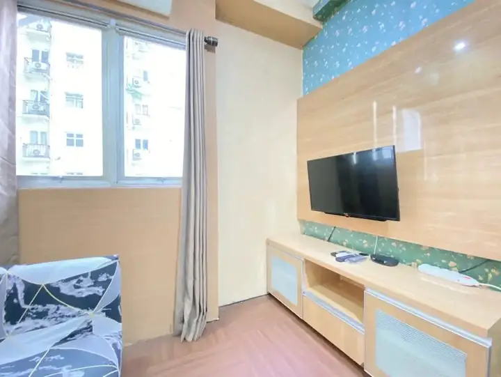 Бандунг: Modest 2Br Apartment At Suites @Metro