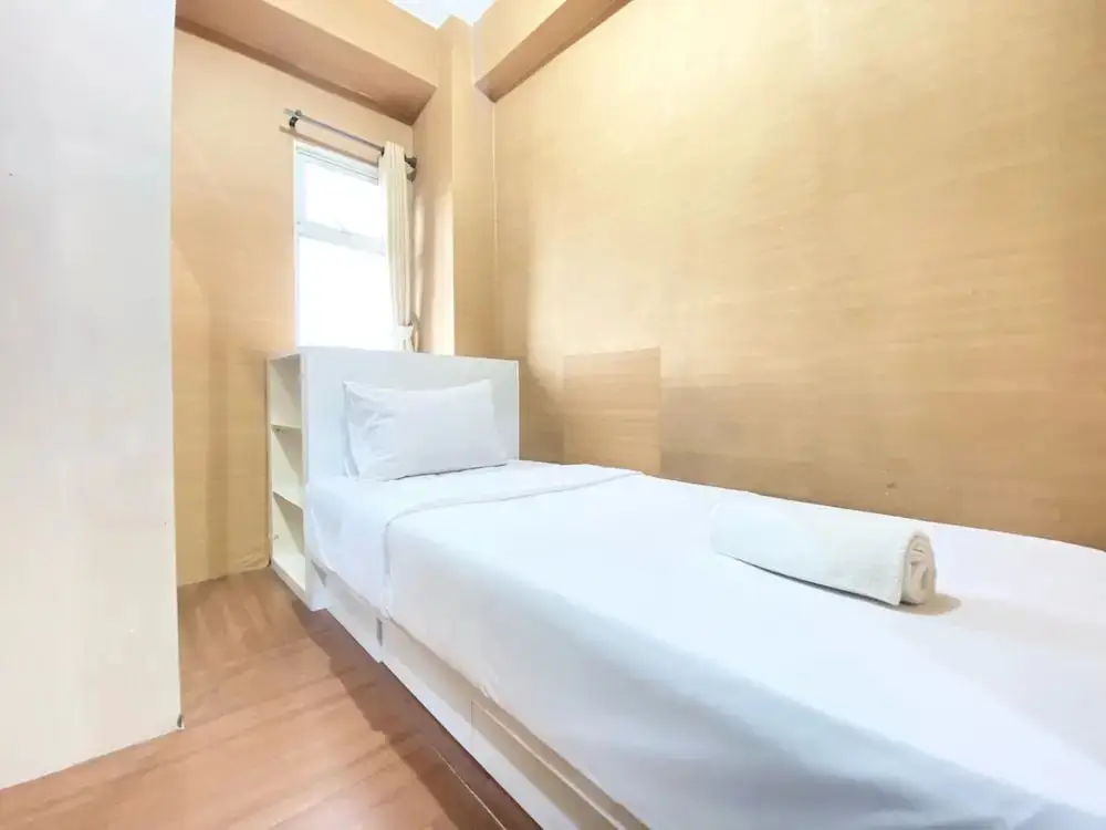 Бандунг: Modest 2Br Apartment At Suites @Metro