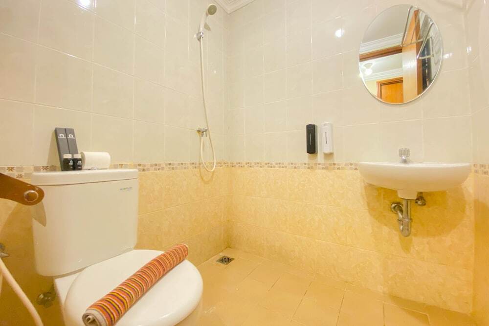 Джакарта: Spacious 2Br With Working Room At Grand Palace Kemayoran Apartment