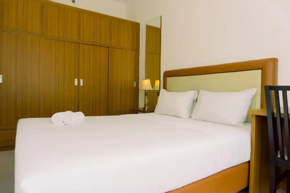 Legok: Warm And Minimalist 1Br Apartment At Scientia Residence