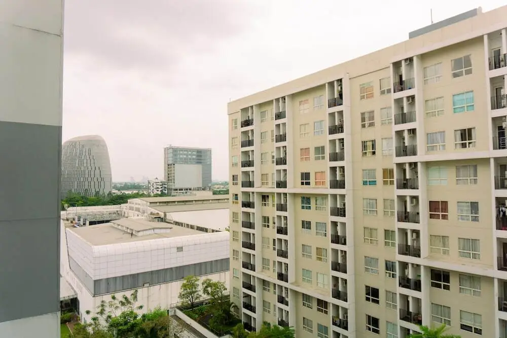 Legok: Warm And Minimalist 1Br Apartment At Scientia Residence