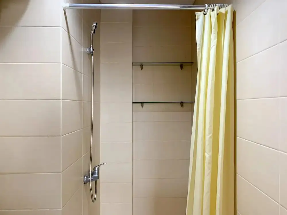 Legok: Nice And Comfort 2Br At 9Th Floor Saveria Bsd City Apartment