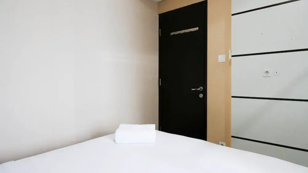 Сурабая: Good Deal And Strategic 2Br At Tamansari Papilio Apartment