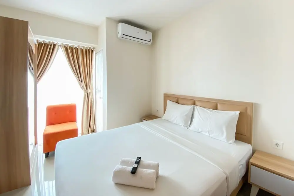 Бекаси: Compact 1Br Without Living Room At Grand Kamala Lagoon Aparment