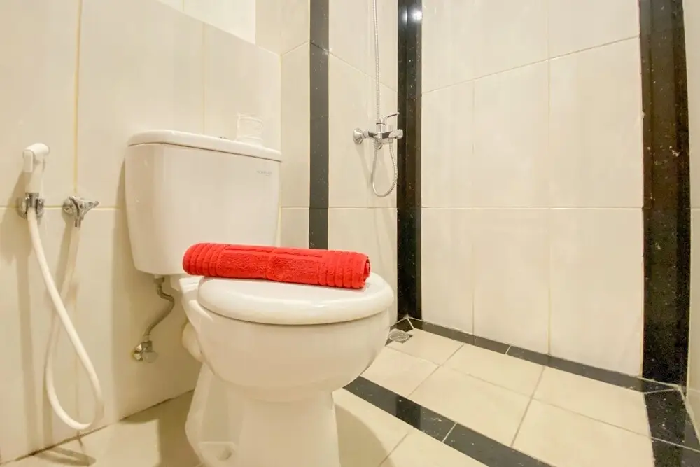 Бекаси: Compact 1Br Without Living Room At Grand Kamala Lagoon Aparment