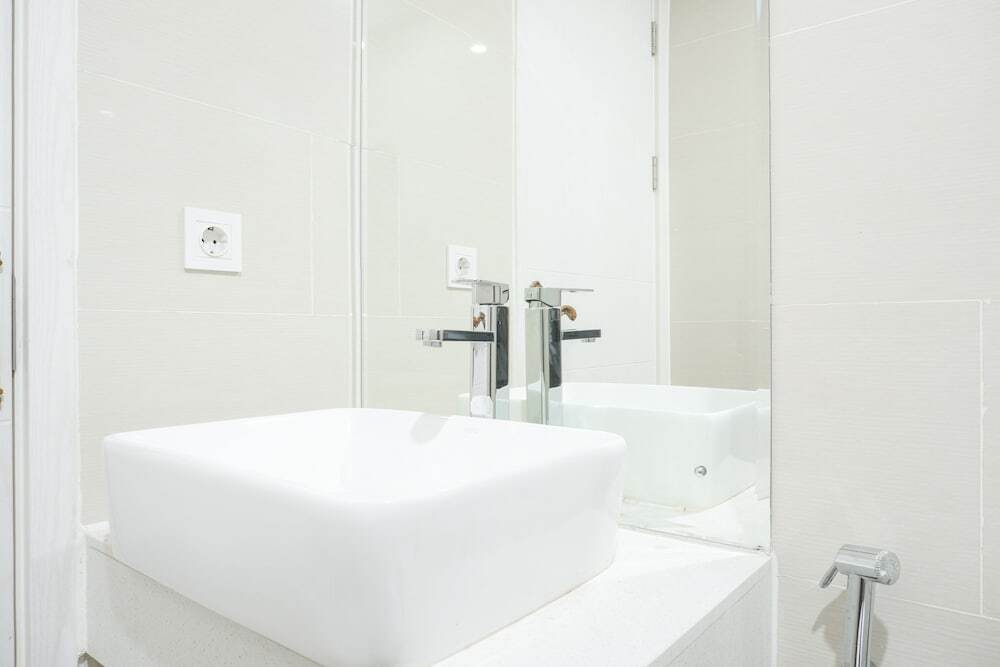 Джакарта: Nice And Comfort 2Br At Daan Mogot City Apartment