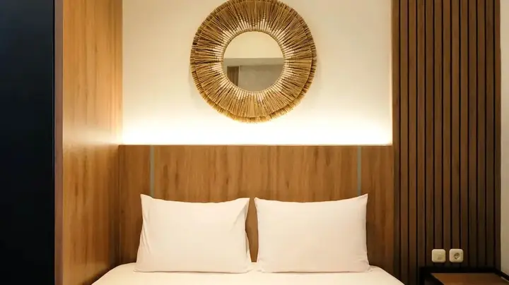 Сурабая: Aesthetic 2Br Connected To Mall At Supermall Mansion Apartment