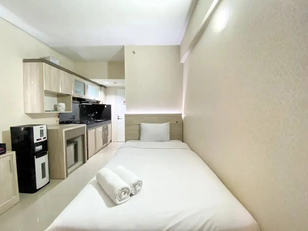 Караванг: Comfortable Studio Apartment For 1 Pax Grand Sentraland Karawang