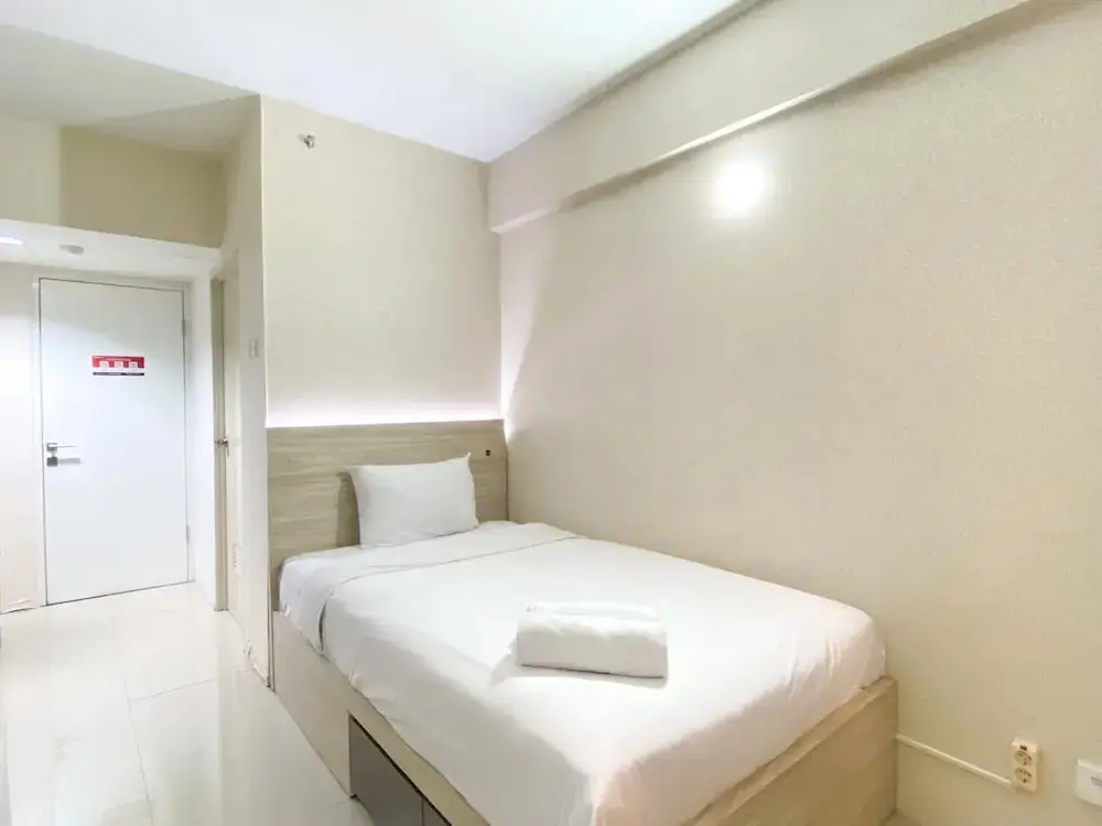 Караванг: Comfortable Studio Apartment For 1 Pax Grand Sentraland Karawang