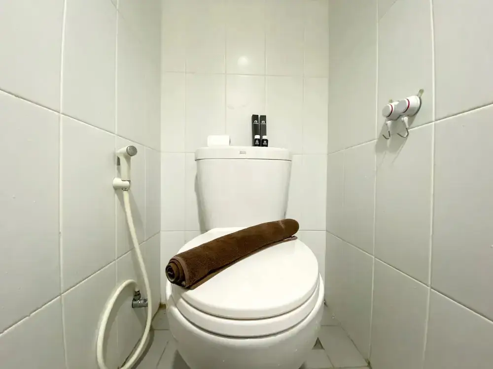 Караванг: Comfortable Studio Apartment For 1 Pax Grand Sentraland Karawang
