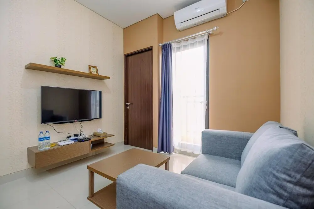 Депок: Comfort Designed 2Br At Transpark Cibubur Apartment