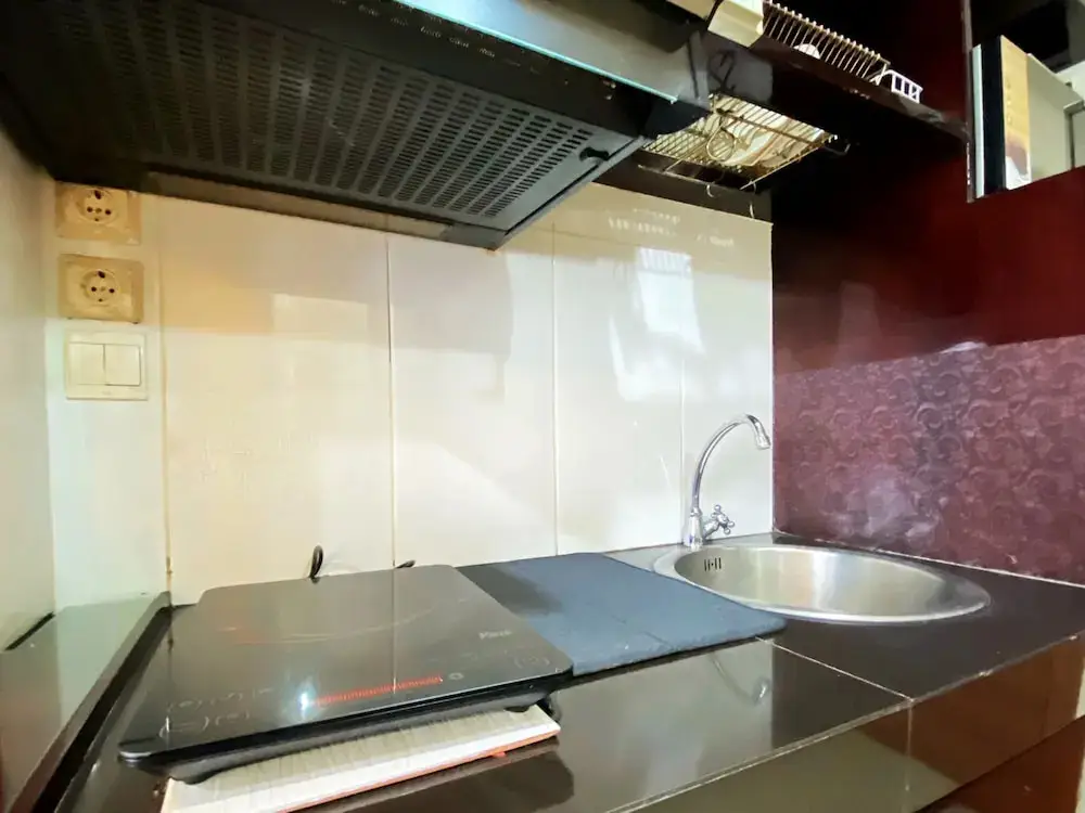 Бандунг: Warm And Cozy Studio At Dago Suites Apartment