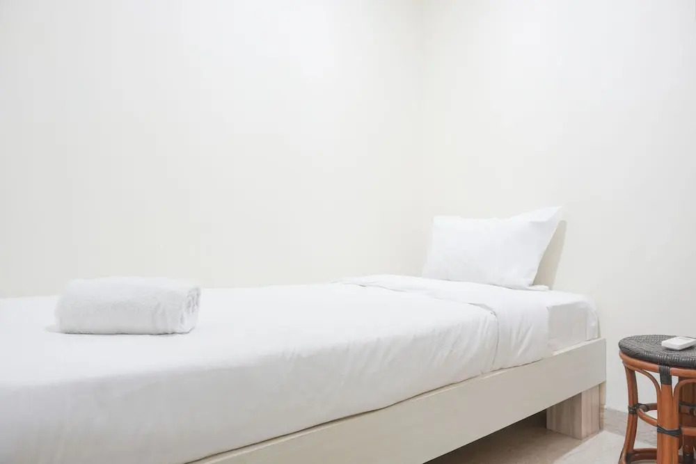 Джакарта: Nice And Elegant 2Br At 26Th Floor Menteng Park Apartment