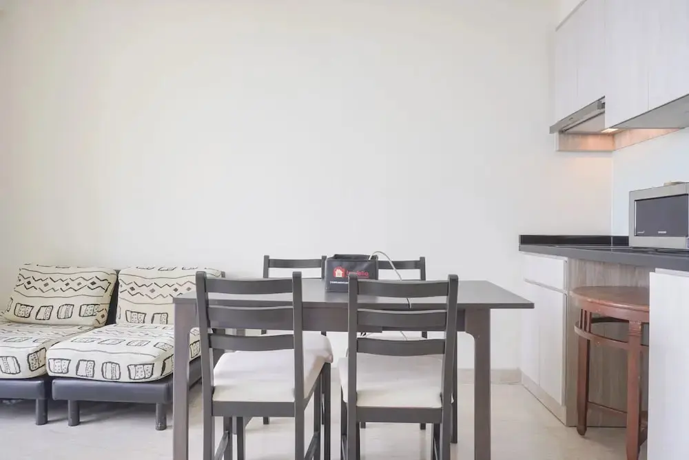 Джакарта: Nice And Elegant 2Br At 26Th Floor Menteng Park Apartment