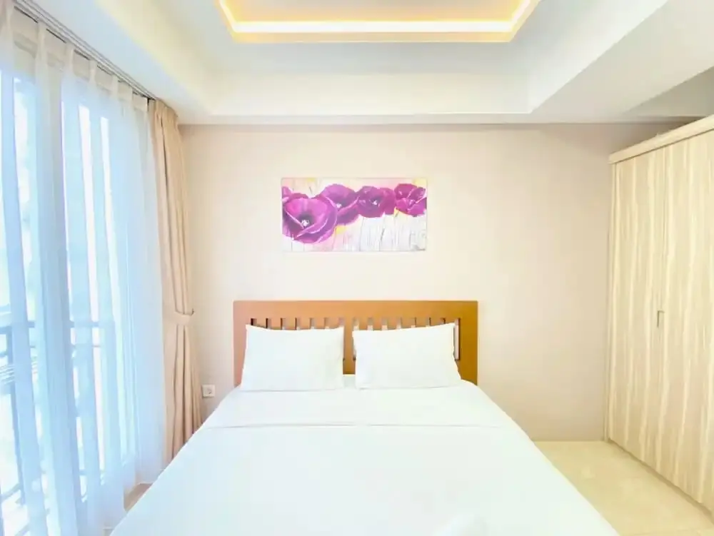 Бандунг: Homey Studio Room At Grand Asia Afrika Apartment