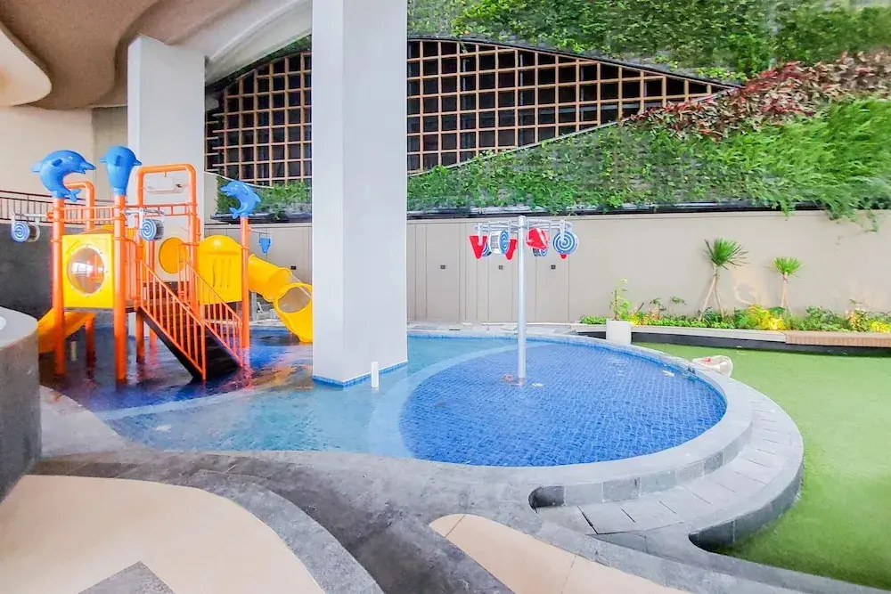 Южный Тангеранг: Best Choice And Comfy 2Br At Transpark Bintaro Apartment