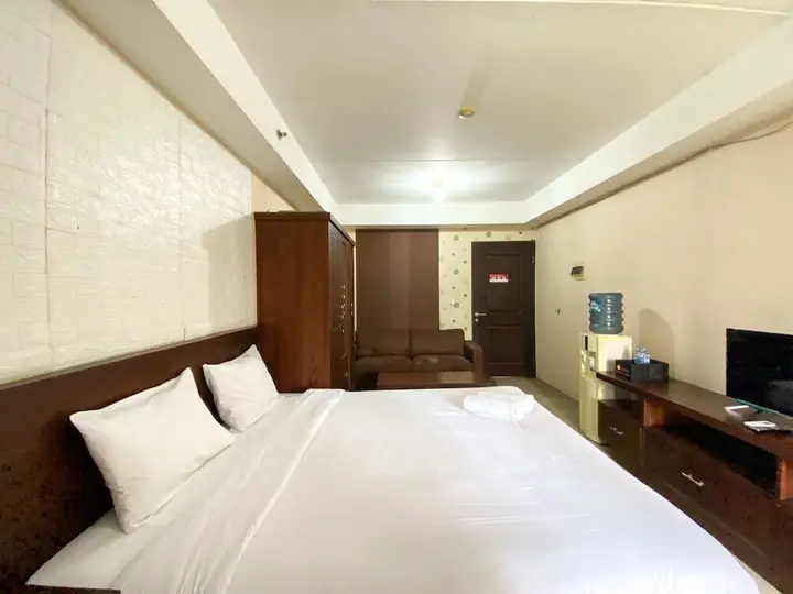 Чикаранг: Cozy Studio (No Kitchen) At 1St Floor Metropark Condominium Jabebeka Apartment