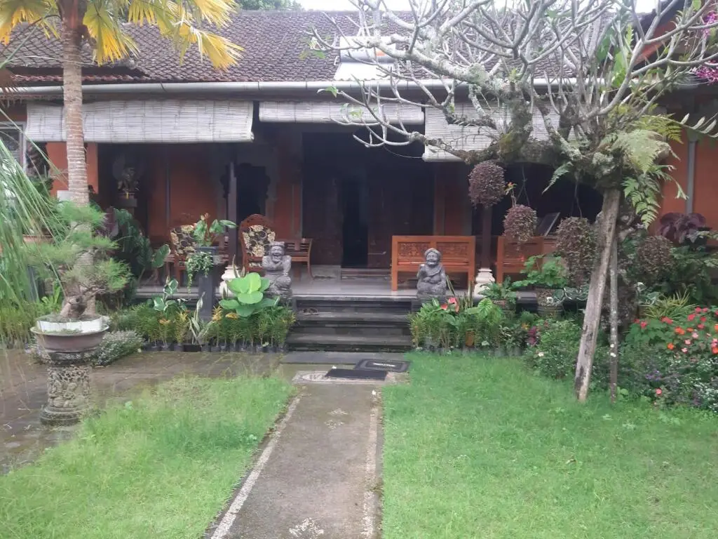 Умеаньяр: OYO Homes 91091 Desa Wisata Umejero