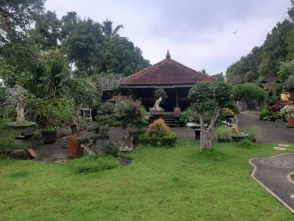 Умеаньяр: OYO Homes 91091 Desa Wisata Umejero