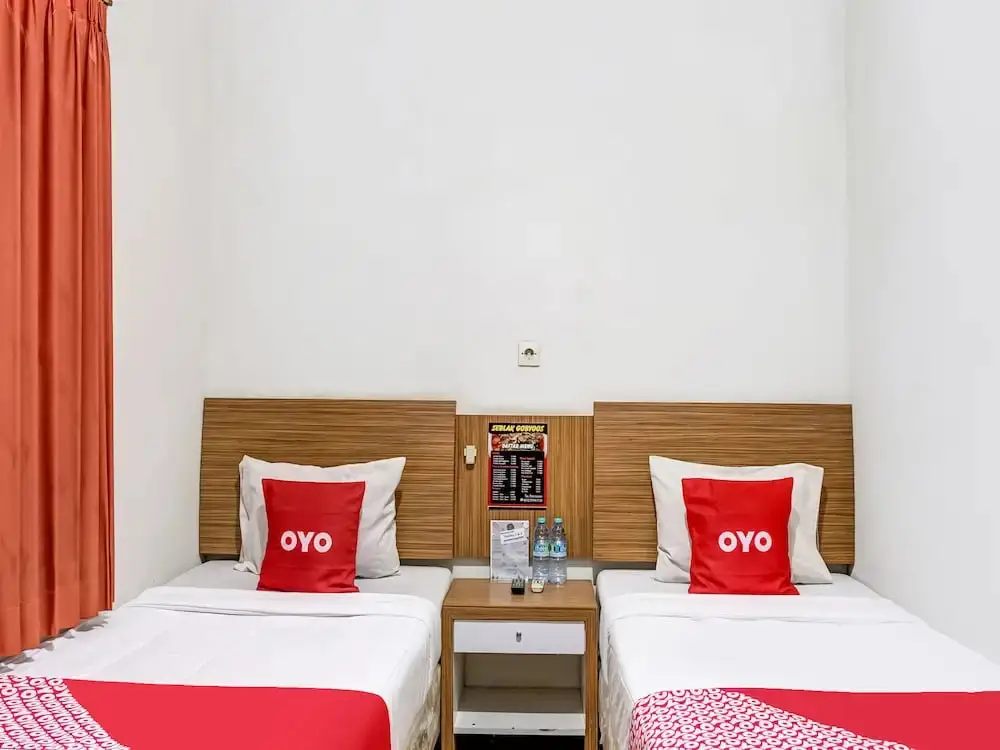 Сурабая: OYO 91292 Pondok Inap Shofwa 1
