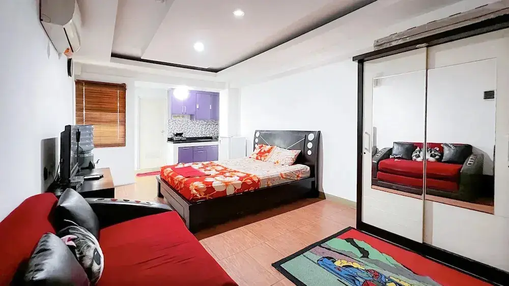 Smile Room at Cibubur Village Apartment — фото 1