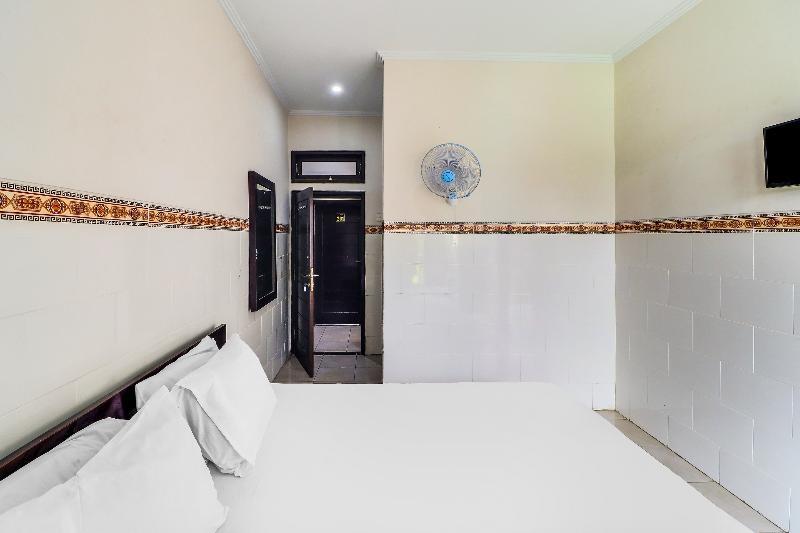Денпасар: OYO 91567 Hotel Adi Guna